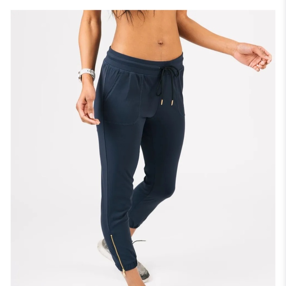ZYIA Navy peak zipper joggers